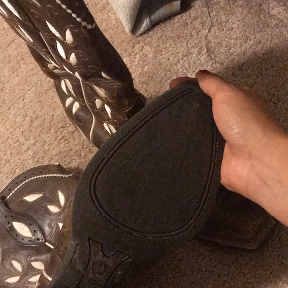 Cowgirl boots - Picture 3 of 3